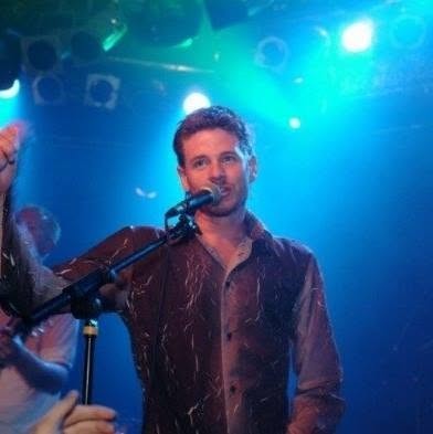 Paul Morrison — lead vocals and rhythm guitar